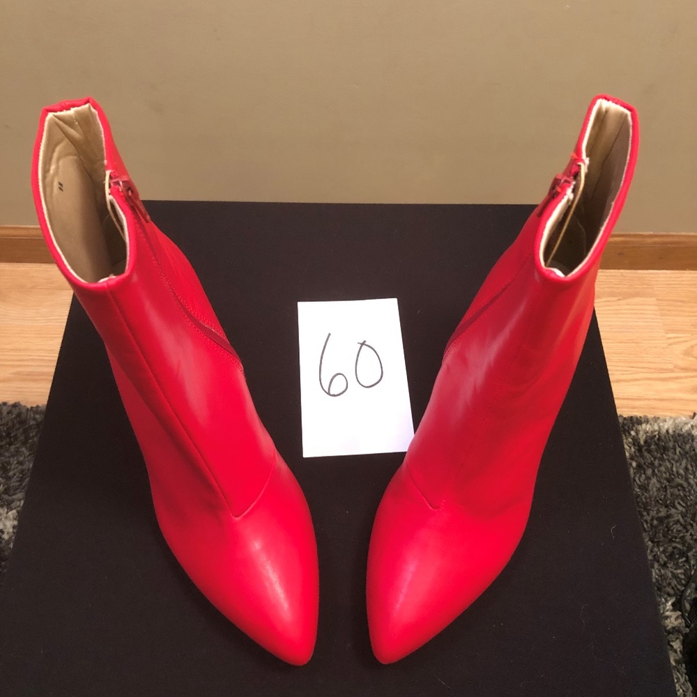 APT 9 boots